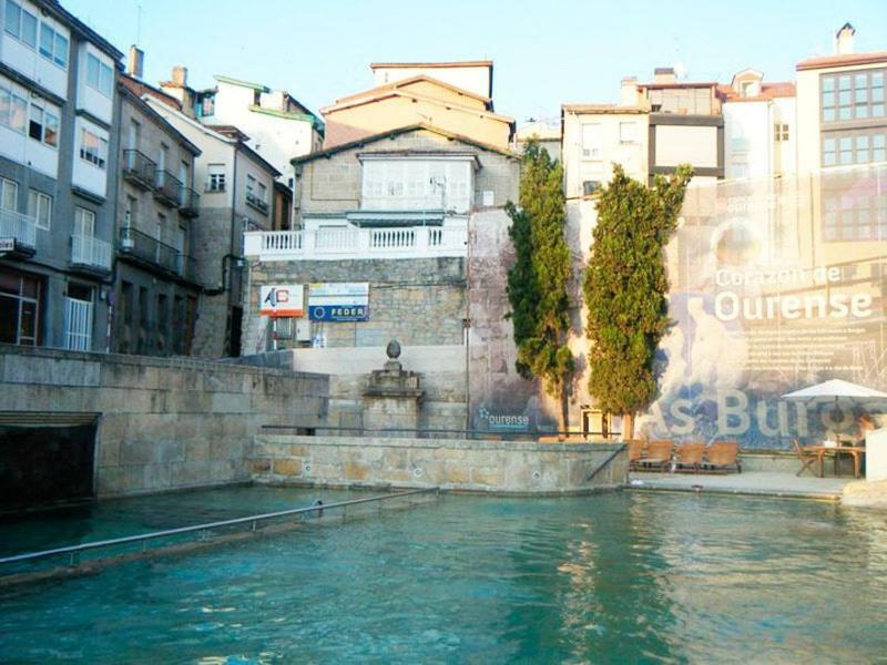 Plaza Mayor Apartment Ourense Ngoại thất bức ảnh